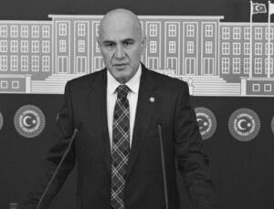 İYİ Parti Grup Başkanvekili Çömez’den ‘Yenidoğan Çetesi’ açıklaması: ‘Elimizde çarpıcı belgeler var’