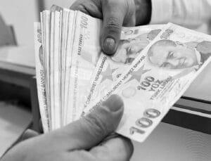 Memur maaş zammıyla birlikte yeni yılda artacak: 65 yaş, engelli, evde bakım maaşı ne kadar olacak?