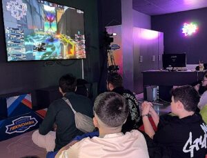 Espor tutkunları Keçiören’de unutulmaz final heyecanı yaşadı