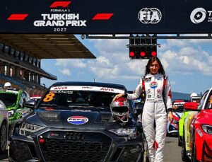 Seda Kaçan İstanbul Park’ta Fırtınayı Zafere Dönüştürdü